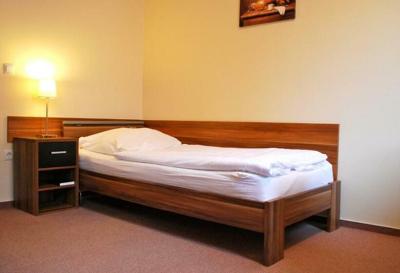 غرفة قياسية فردية, Dietrichsdorfer Hof