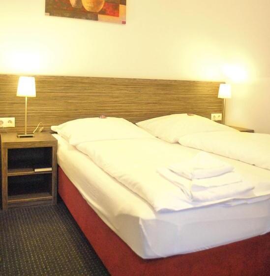 غرفة عائلية, Dietrichsdorfer Hof