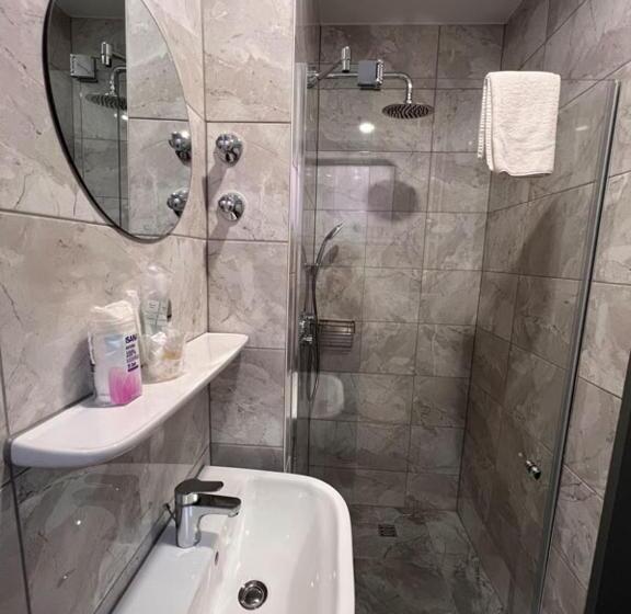 غرفة قياسية فردية, Dietrichsdorfer Hof