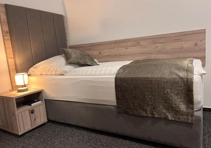 غرفة قياسية فردية, Dietrichsdorfer Hof