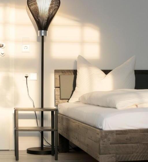 小型套房带阳台, Glückauf 1908