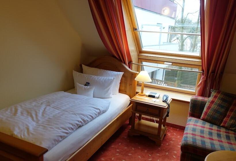 غرفة قياسية فردية, Kurhaus Devin