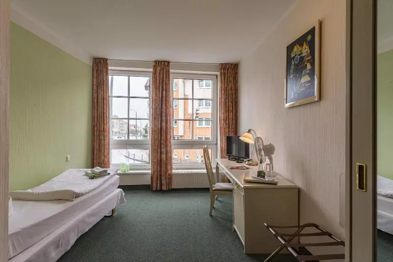 Chambre Standard Individuelle, Overdiek