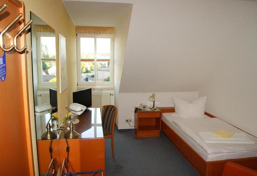 חדר סטנדרט יחיד, Peenebrücke