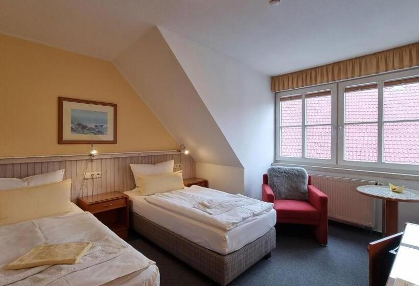 Номер Стандарт, Peenebrücke