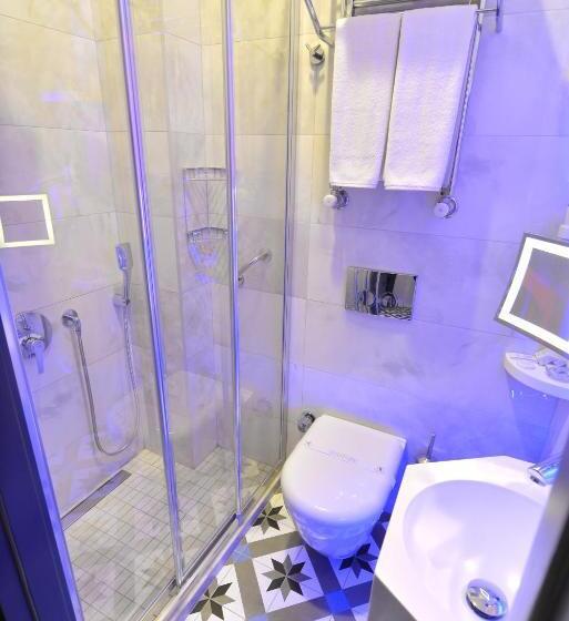 スタンダードシングルルーム, Pera Luna Residence