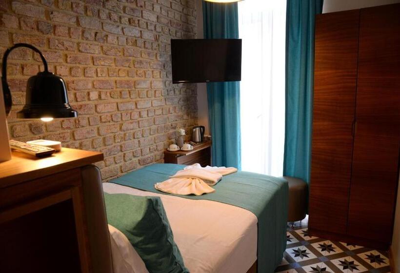 Standart Tek Kişilik Oda, Pera Luna Residence