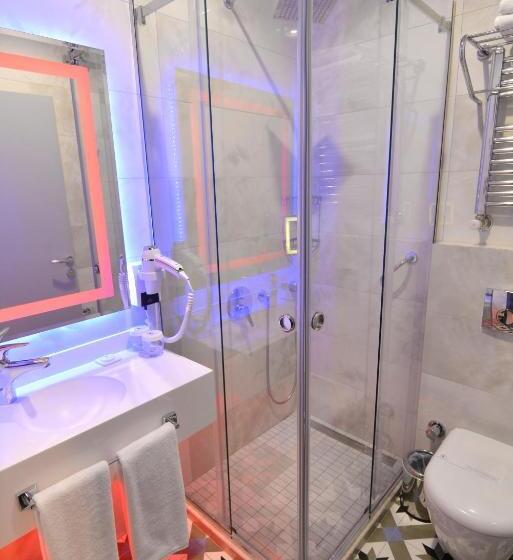 スタンダードルーム, Pera Luna Residence