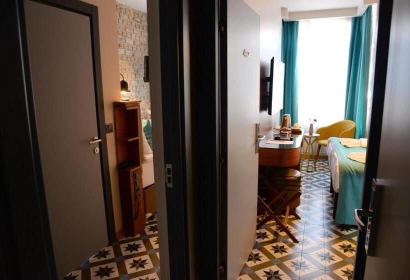 1ベッドルームアパートメントをつなぐ, Pera Luna Residence