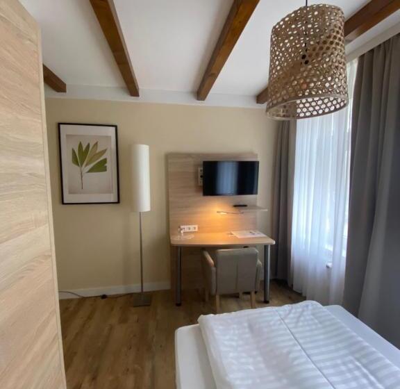 标准单人间, Sankt Georg