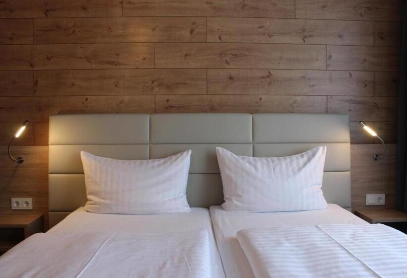 标准间, Sankt Georg