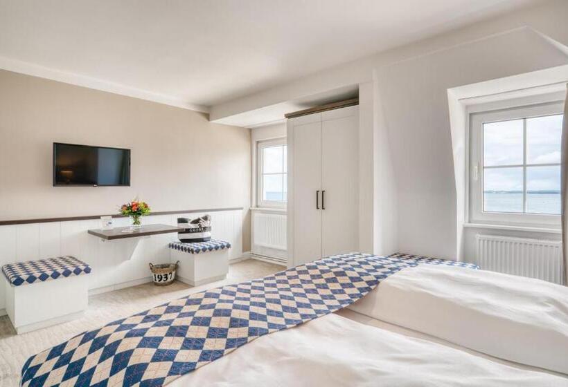 带海景的标准房, Strandschlosschen