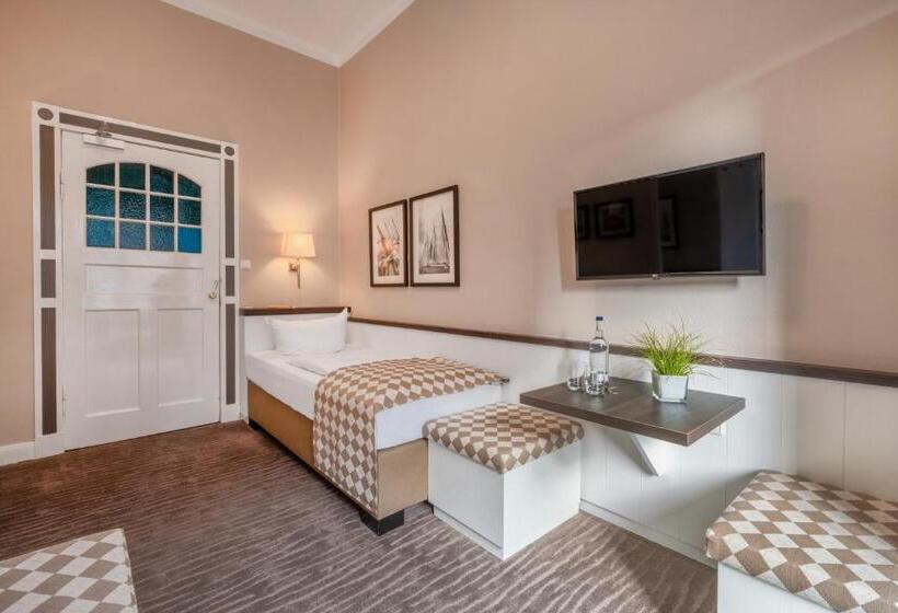 标准间, Strandschlosschen