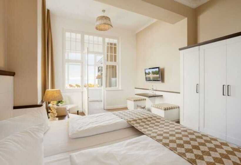 带海景的标准房, Strandschlosschen