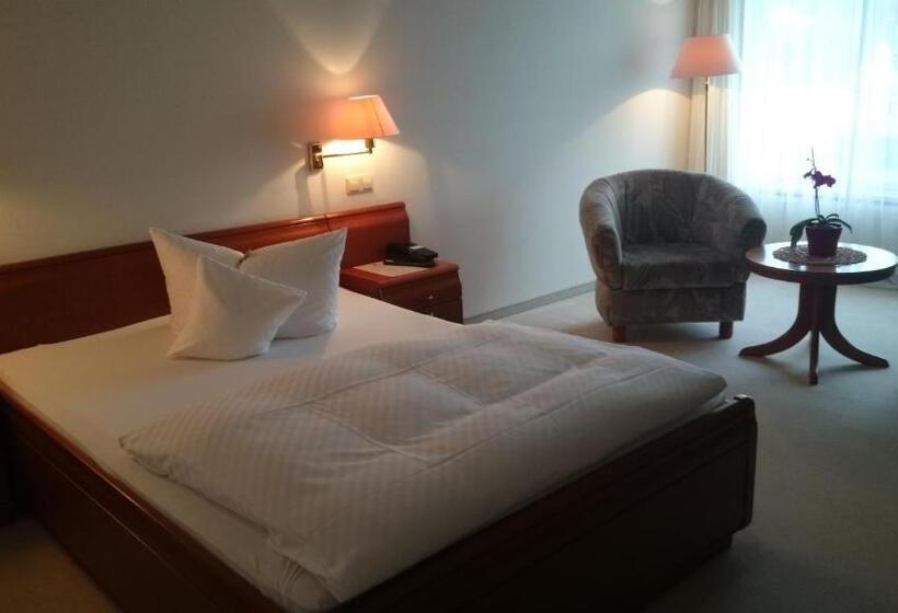 Номер Стандарт Индивидуальный, Und Restaurant Rabennest Am Schweriner See