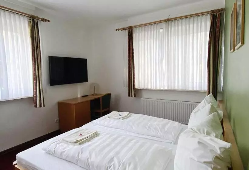 Standard Room, Waldrestaurant &