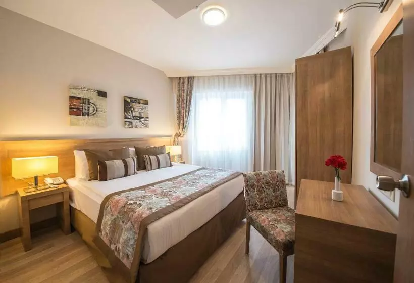 اتاق استاندارد, Ramada Resort by Wyndham Lara