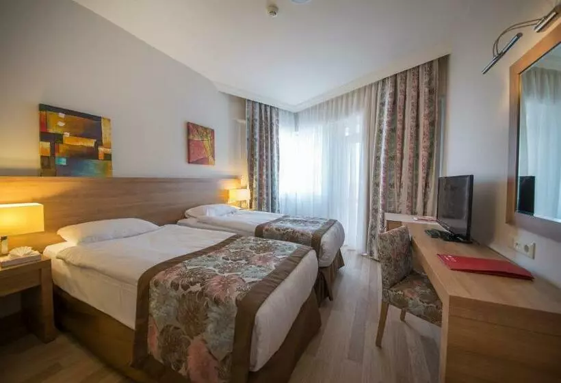 اتاق استاندارد, Ramada Resort by Wyndham Lara