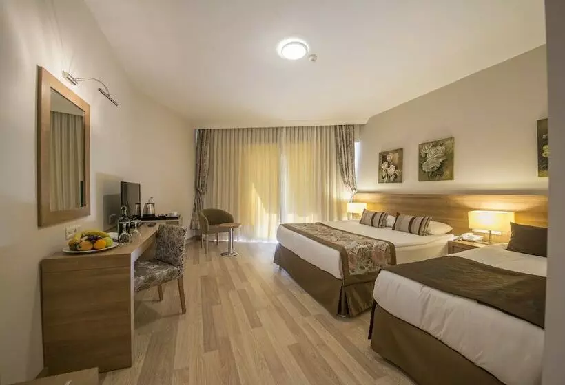 اتاق سوپریور, Ramada Resort by Wyndham Lara