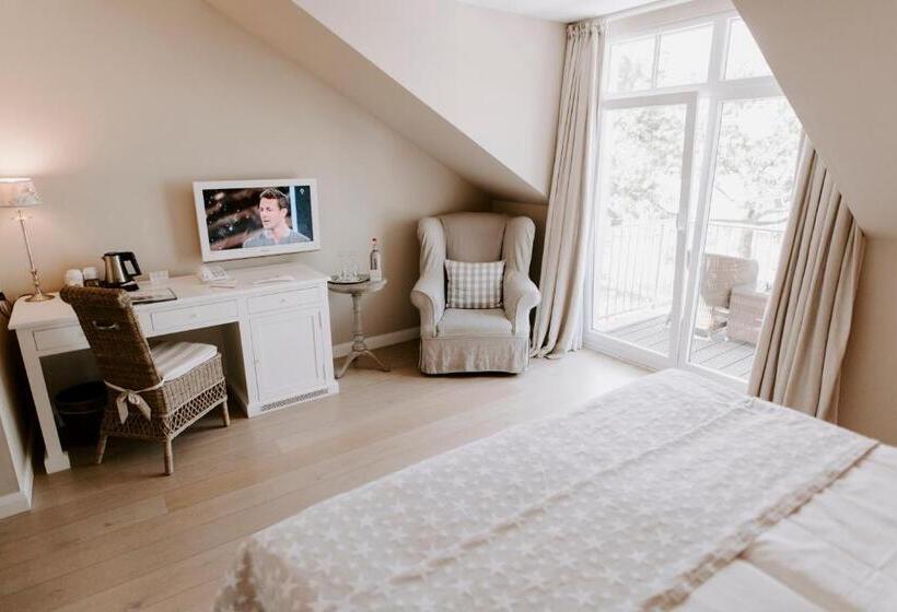 オーシャンビュースタンダードルーム, Strandhotel Seeblick, Ostseebad Heikendorf