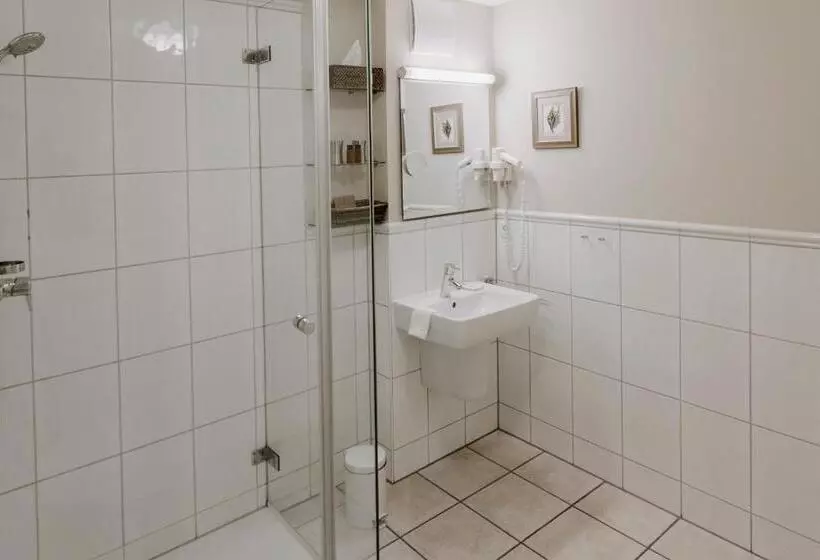 スタンダードルーム, Strandhotel Seeblick, Ostseebad Heikendorf