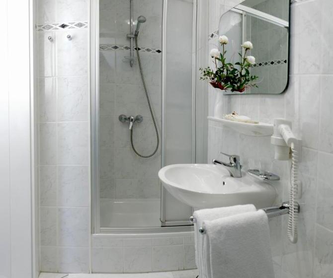 اتاق استاندارد, Villa Neptun