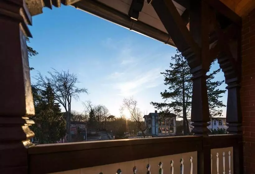 バルコニー付きシングルスタンダードルーム, Villa Neptun