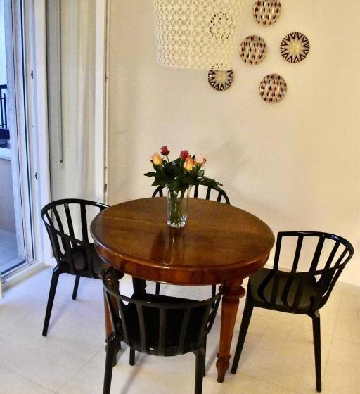 استودیوی سوپریور, Casa Pellegrino