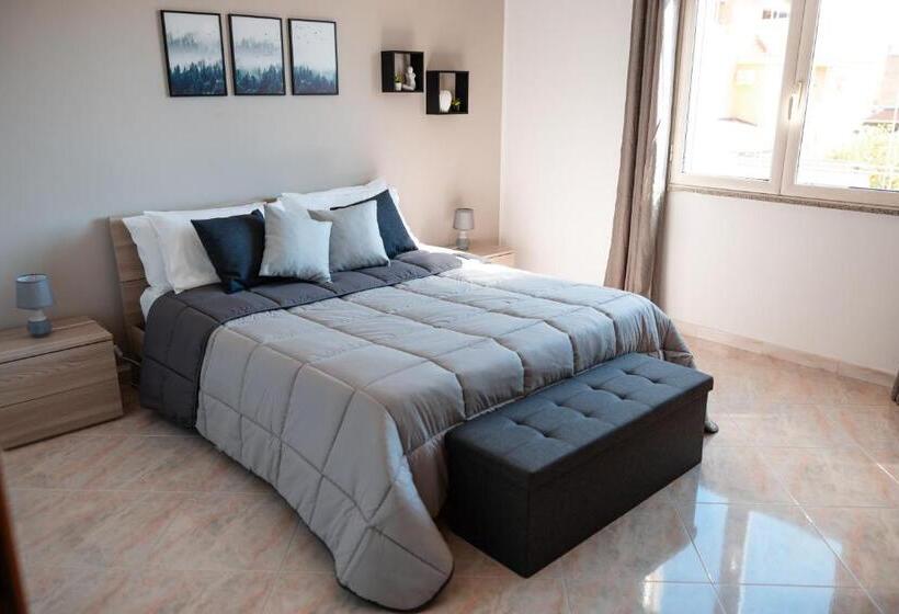 اتاق استاندارد سه نفره, A Casa Di Vito