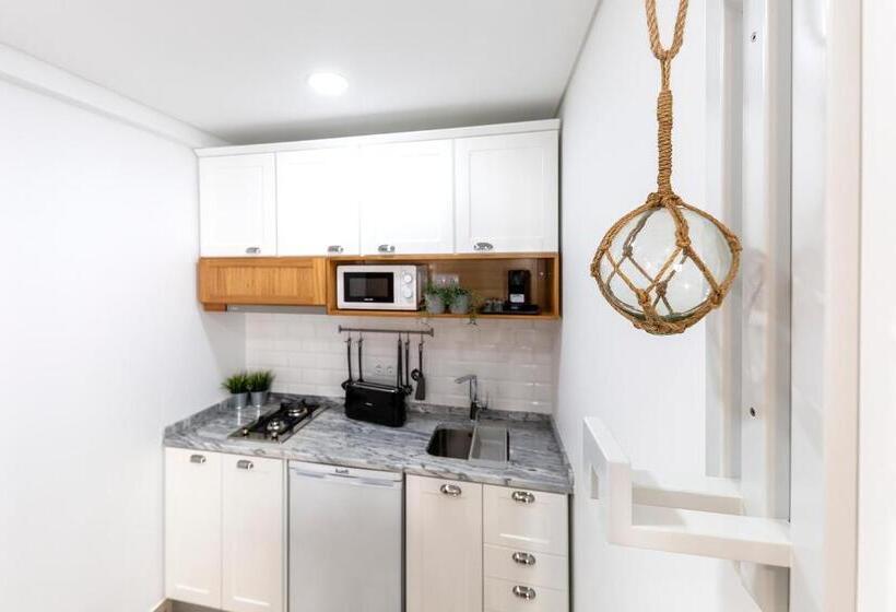 스탠다드 스튜디오, Vila Farol