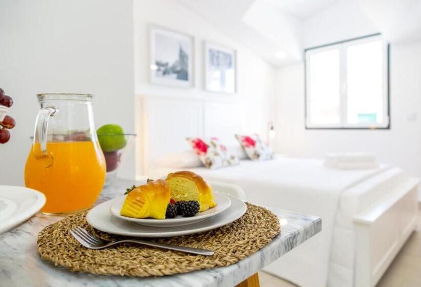 디럭스 스튜디오, Vila Farol