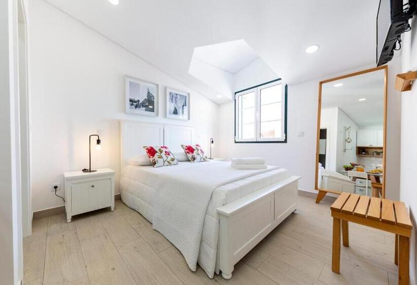 디럭스 스튜디오, Vila Farol