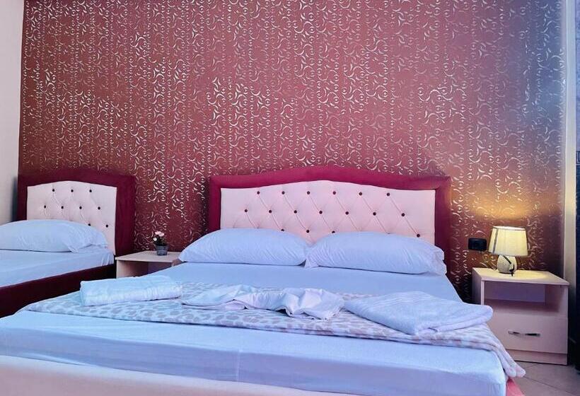 Pokój Czteroosobowy Standard Widok Morze, Vila3