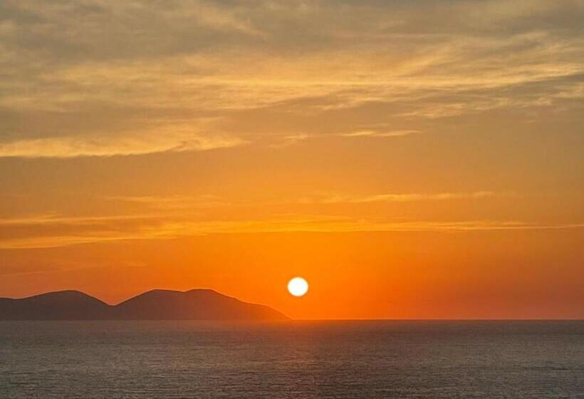 Pokój Czteroosobowy Standard Widok Morze, Vila3