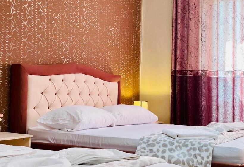 Pokój Czteroosobowy Standard Widok Morze, Vila3