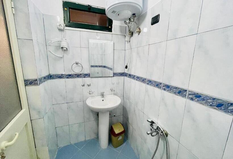 Pokój Czteroosobowy Standard Widok Morze, Vila3