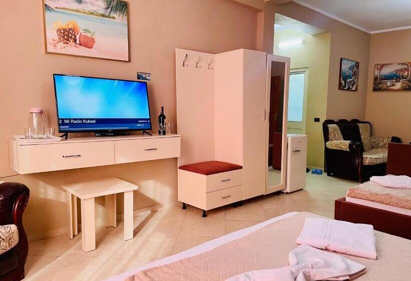 Pokój Rodzinny Widok Morze, Vila3