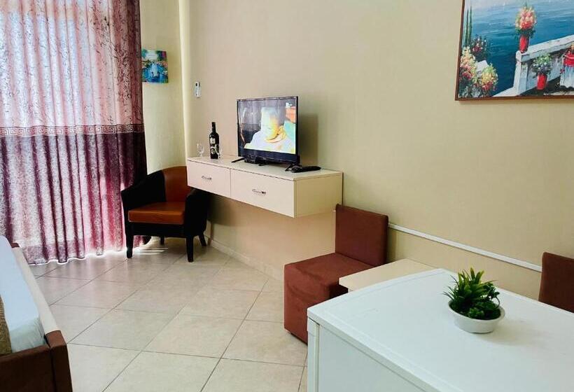 Triple Room Sea View, Vila3