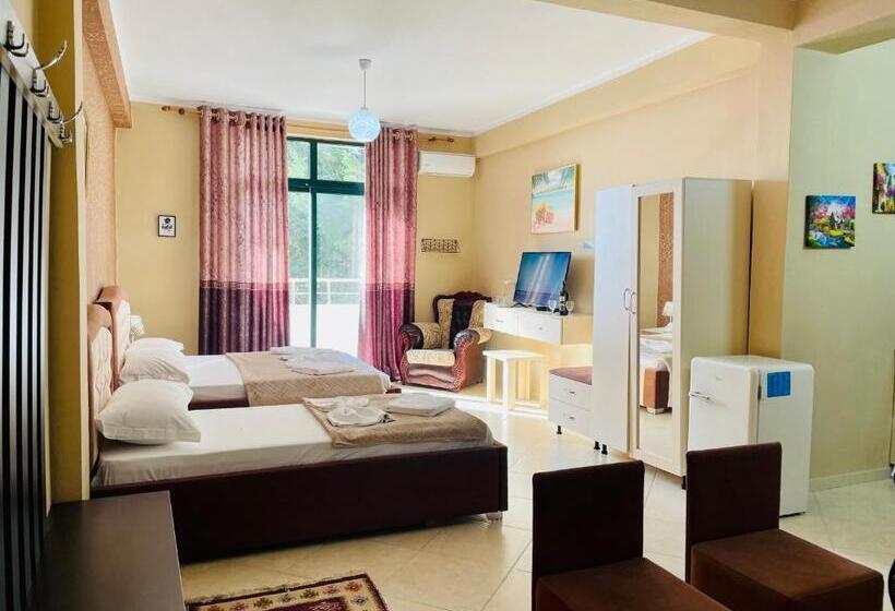 Pokój Rodzinny Widok Morze, Vila3