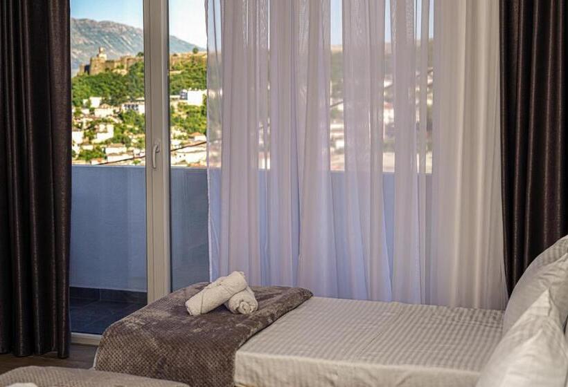 اتاق استاندارد سه نفره, Patio Rooms Gjirokaster