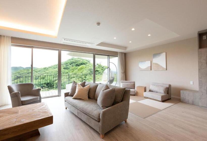 סוויטה משפחתית, 天  Tin