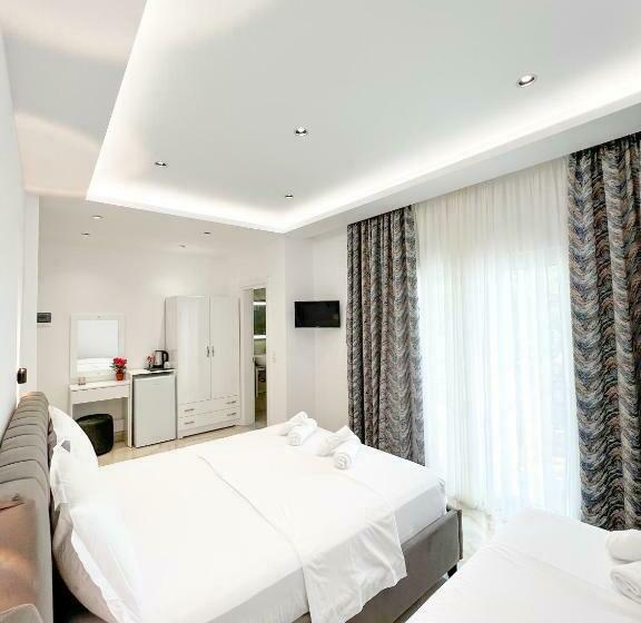 اتاق استاندارد سه نفره, Ionian View B&b