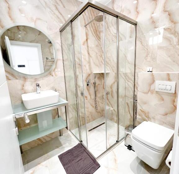 اتاق استاندارد سه نفره, Ionian View B&b