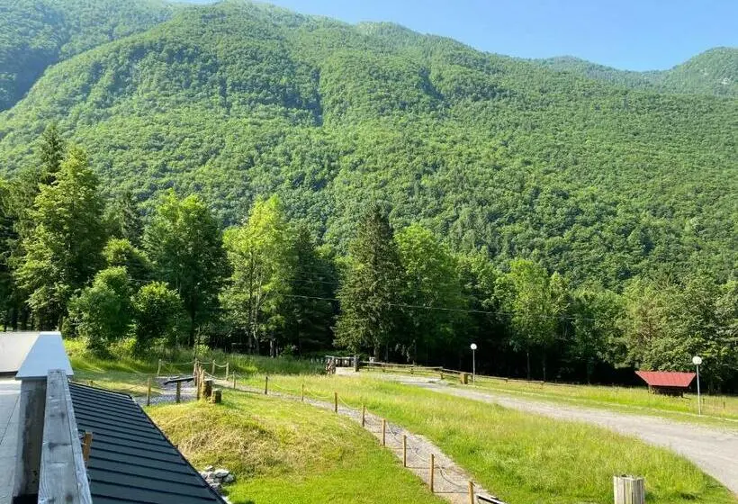 スタンダードトリプルルーム, Rifugio Pian Dei Ciclamini
