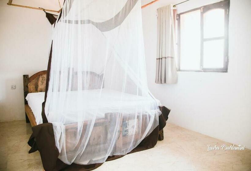 غرفة قياسية سرير كينج, Uroa Zanzibar Vera Beach Hotel By Moonshine