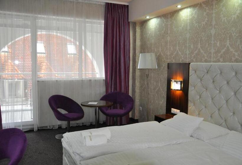 חדר סופריור, Bástya Konferencia és Wellness