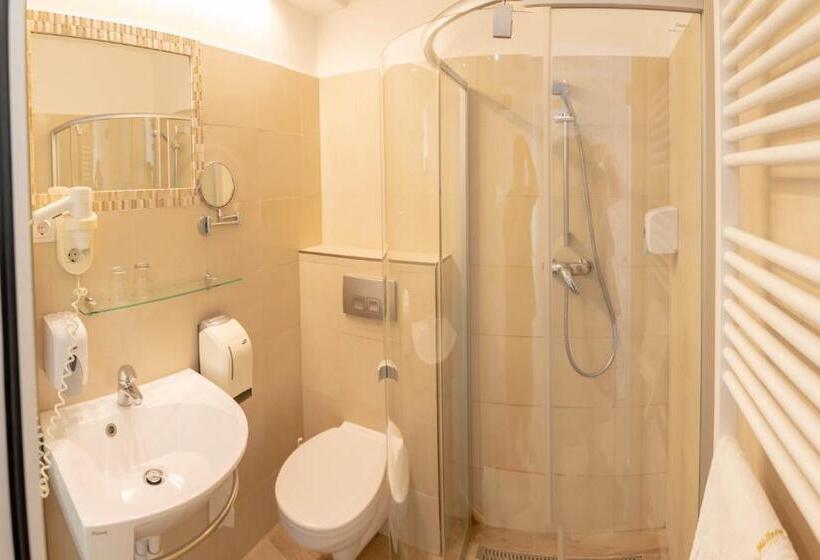 스탠다드 룸, Bástya Konferencia és Wellness