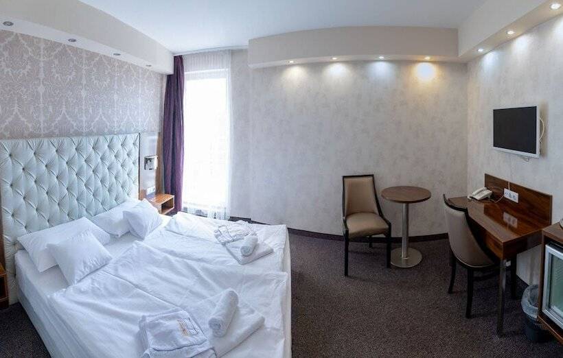 수피리어 룸, Bástya Konferencia és Wellness