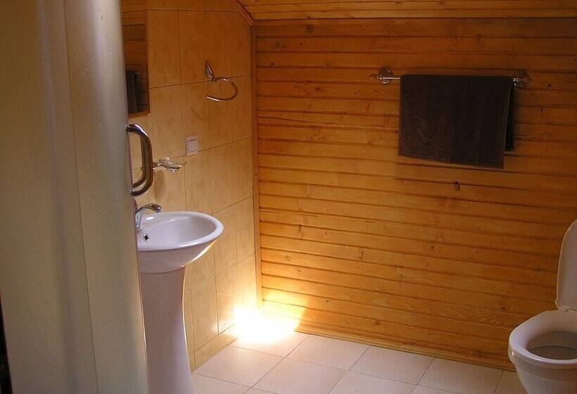 בונגלו משפחתי, Dubky