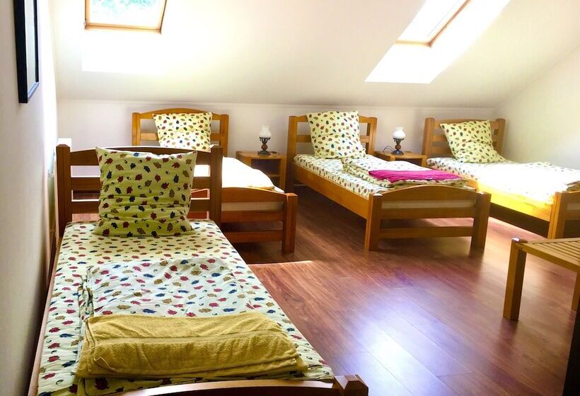 חדר קלאסי לארבעה, Dubky